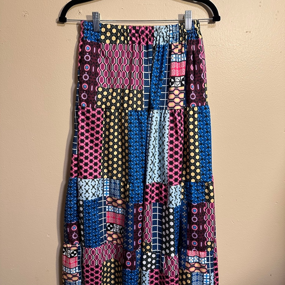 Hand-Stitched Patchwork Geometric Midi Skirt - image 2